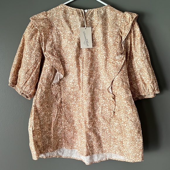 Universal Thread Puff Sleeve Blouse - Picture 2 of 5